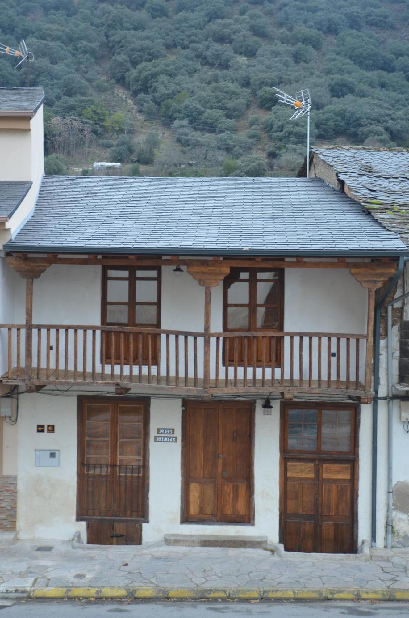 Casa Sapita Villafranca Del Bierzo Exterior foto